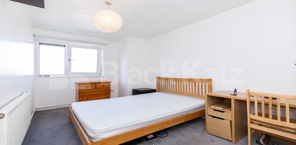 			4 Bedroom, 1 bath, 1 reception Apartment			 OLD FORD ROAD, BETHNAL GREEN-HACKNEY-LONDON FIELDS